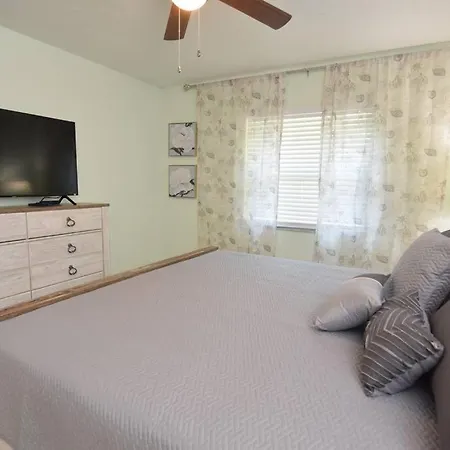New England 3Bd 2Bt Home Heated Pool Close To Siesta Sarasota Esterno foto